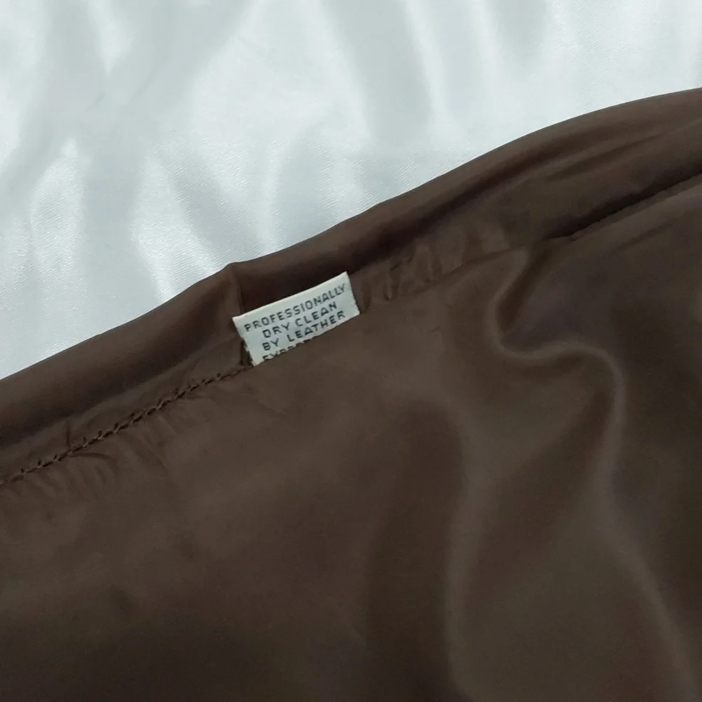 Ann Taylor Leather Mini Skirt Chocolate Brown, Fully Lined, Darted, Size 6 - Picture 12 of 15